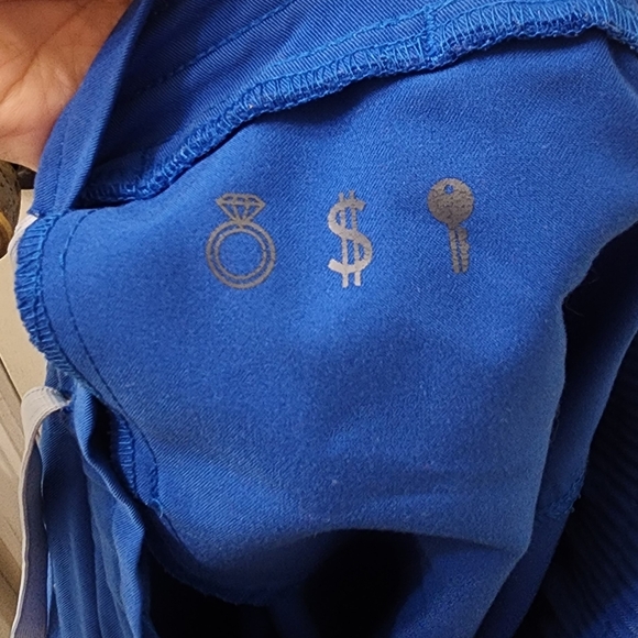 Figs Blue Scrub Set - Picture 15 of 16